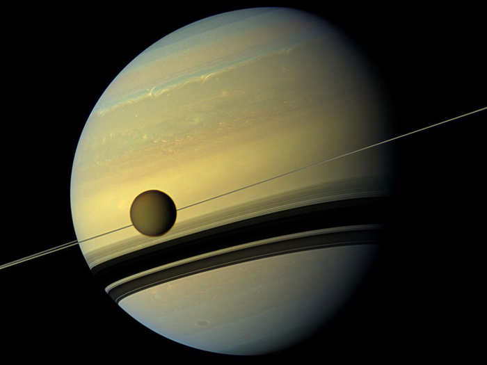 Nasa Titan Mission Nasa To Send Mission To Titan In Search For Life शन क च द पर ज वन क ख ज क ल ए म शन भ ज ग न स Navbharat Times