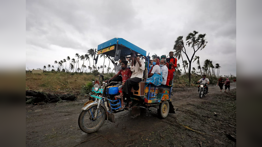 Cyclone Yaas: 'यास' चक्रीवादळ 'अम्फान'पेक्षाही भयंकर? हवामान विभागाचे संकेत