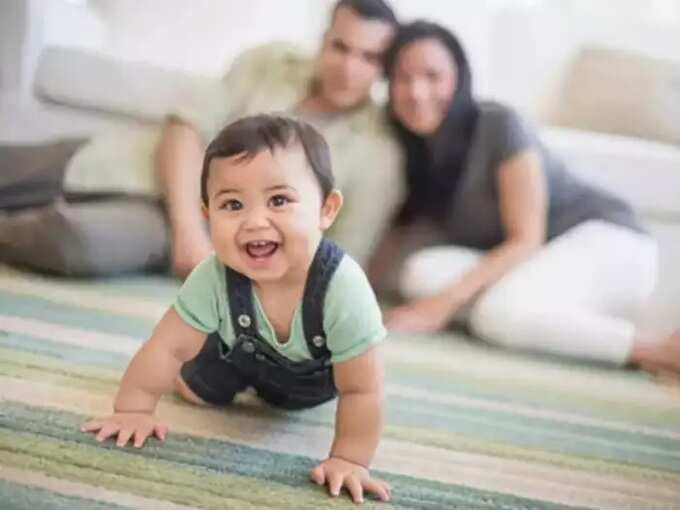 sleeping problem for kids: குழந்தை தூக்க கலக்கத்தில் நடு நடுவே எழுந்து அழுதால் காரணம் இதுவாக இருக்கலாம்! - reason for kids to wake up at midnight in tamil 3 samayam tamil Tamil News Spot