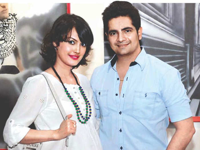 Karan Mehra Arrest: Actor Karan Mehra Arrested After His Wife Nisha Rawal  Complaint - ऐक्टर करण मेहरा को पुलिस ने किया अरेस्ट, पत्नी निशा रावल ने  लगाए मारपीट के आरोप - Navbharat Times