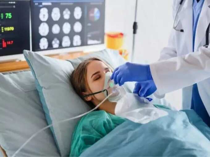 Coronavirus and Pneumonia: கொரோனா நோயாளிகளுக்கு நிமோனியா, அறிகுறிகள், ஆபத்துகள், தீர்வுகள், தவிர்க்கும் வழிமுறைகள்! - does pneumonia attack for covid tested positive people 7 samayam tamil Tamil News Spot