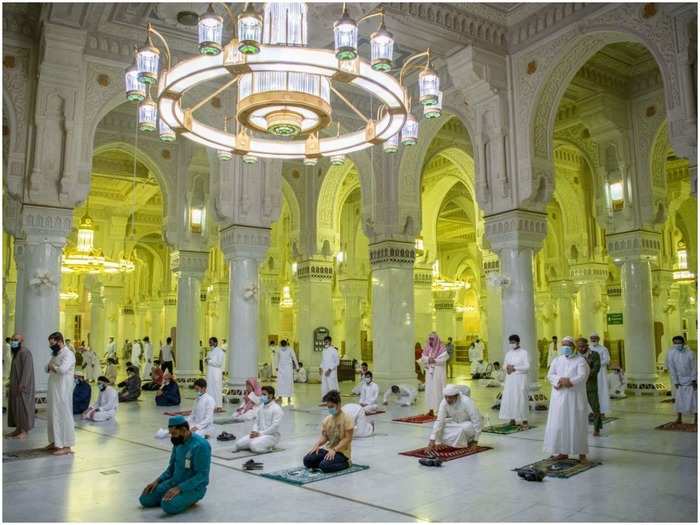 Saudi Arabia restricts volume of mosque loudspeakers after complaints about noise