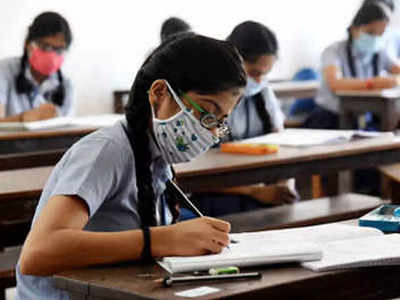 Gujarat board 12th exam cancel: कोविड के चलते गुजरात बोर्ड की 12 वीं की परीक्षा कैंसल, कैबिनेट बैठक में लिया गया फैसला 