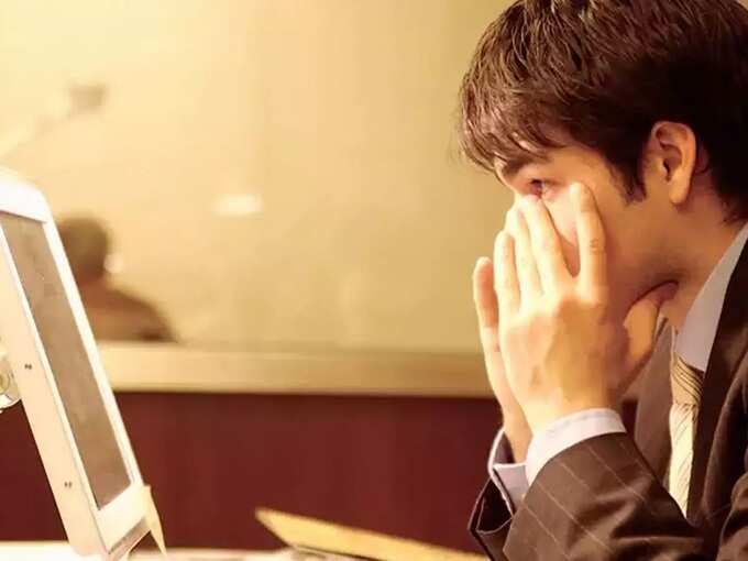 what is Computer Vision Syndrome: கம்ப்யூட்டர் வேலை: கம்ப்யூட்டர் விஷன் சிண்ட்ரோம் அறிகுறி, காரணங்கள், தவிர்க்கும் வழிமுறைகள்! - causes symptoms and treatment of computer vision syndrome 5 samayam tamil Tamil News Spot