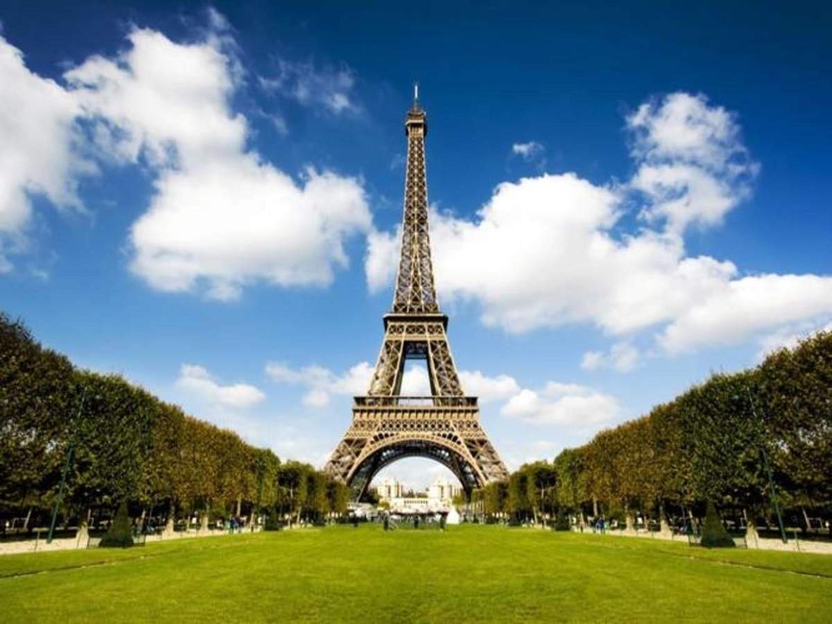 Fun Facts About The Eiffel Tower प र स क आन ब न श न एफ ल ट वर स ज ड य द लचस प फ क ट करत ह ल ग क ह र न ज न ए इसक त सर म ज ल क य ह ख स