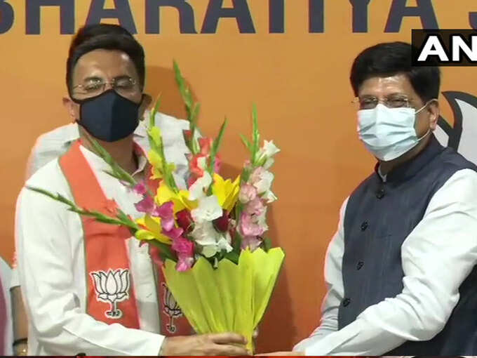 Jitin Prasada Joins BJP Jitin Prasada Joins BJP