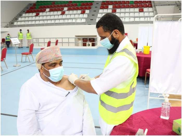 oman covid vaccine update