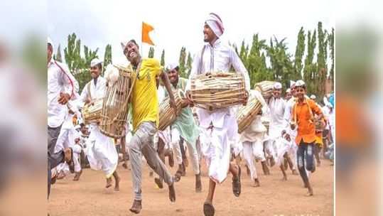 'पत्नीचे डागिने गहाण ठेवू पण पांडुरंगाच्या मंदिरावरील कळशाचे दर्शन घेवू'