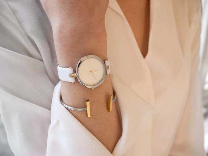 Women’s Watch : किसी भी ऑकेजन पर इन Watches For Women को पहनकर अपग्रेड करें अपनी स्टाइल, मिल रही है भारी छूट
