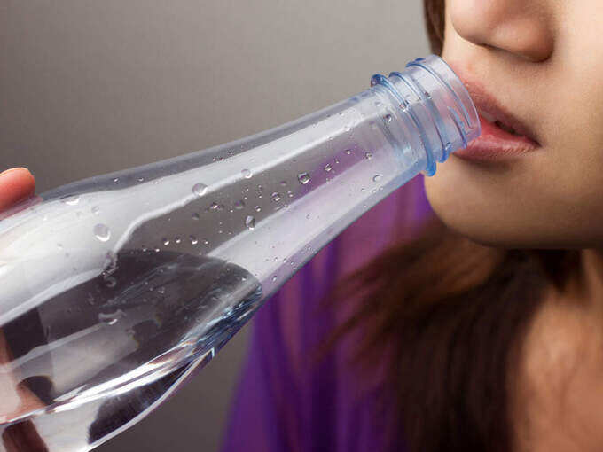 causes of thirsting: எப்ப பார்த்தாலும் தாகம் எடுக்குதா? அதற்கு இந்த 5 பிரச்சினை தான் காரணமாம்... 5 samayam tamil Tamil News Spot