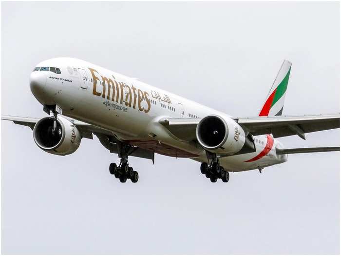 emirates flight news