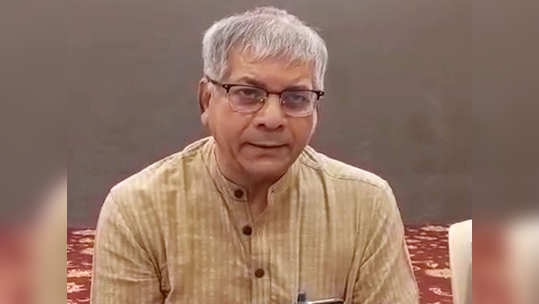 prakash ambedkar: पक्षाच्या कार्यक्रमांपासून तीन महिने दूर राहणार; प्रकाश आंबेडकर यांची घोषणा