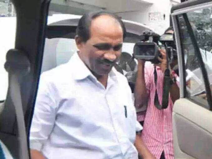 'I need salt, this is what Pinarayi and Kodiyeri said then'; K Babu says that Jose is forgetting his own father malayalam.samayam.com