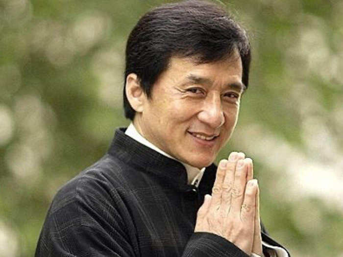 Jackie Chan Chinese Communist Pary Jackie Chan Wants To Join Chinese Communist Party च न क कम य न स ट प र ट म श म ल ह न च हत ह ज क च न Navbharat Times