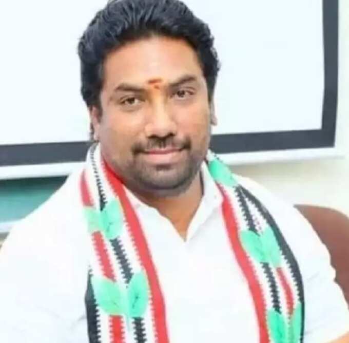 Jayapradeep: Vijay சச்சினுக்கு வரிவிலக்கு, விஜய்க்கு மட்டும் அபராதமா?: ஓபிஎஸ் மகன் 3 samayam tamil Tamil News Spot