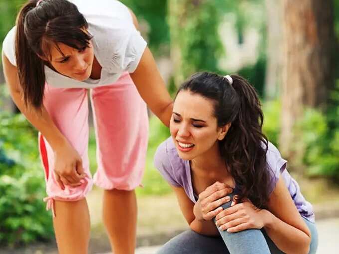 rheumatoid arthritis symptoms in tamil: Arthritis : எச்சரிக்கை, நடக்கும் போது வேலை செய்யும் போது மூட்டுகளில் சத்தம் வந்தால் அலட்சியம் வேண்டாம்! 9 samayam tamil Tamil News Spot