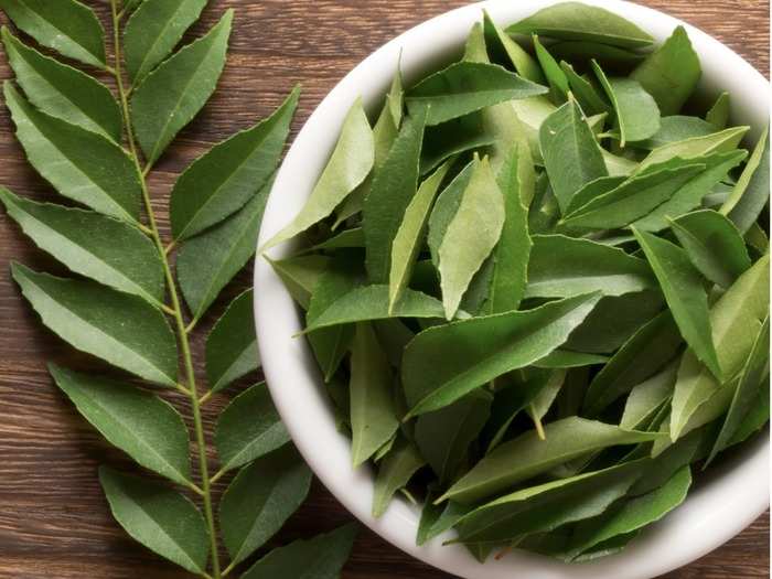 curry leaves