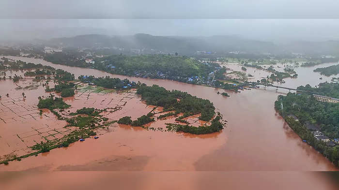 महाराष्ट्रातील ६ जिल्ह्यांना पुन्हा मुसळधार पावसाचा धोका, हवामान विभागाने दिला इशारा