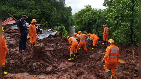 maharashtra rain news : महाराष्ट्रात दरड कोसळून आतापर्यंत १०० हून अधिक मृत्यू, NDRF च्या ३४ टीम तैनात