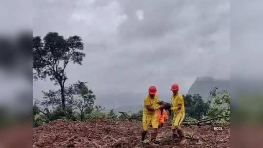 ​​पूरग्रस्त महाडमध्ये आदिवासी कुटुंब मदतीपासून वंचित