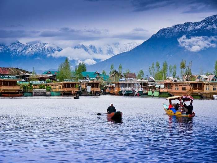 places to visit in kashmir in hindi