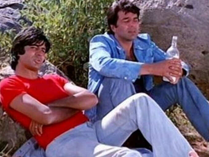 Amitabh-Dharmendra (A scene from the film Sholay) Amitabh-Dharmendra (A scene from the film Sholay)