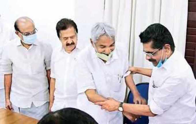 Sudhakara rule in Congress; Oommen Chandy, Chennithala and Mullappally with the complaint malayalam.samayam.com