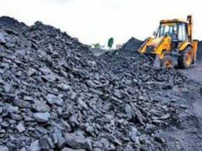 कोल इंडिया ने कोयले की कीमत बढ़ाने के संकेत दिए हैं।