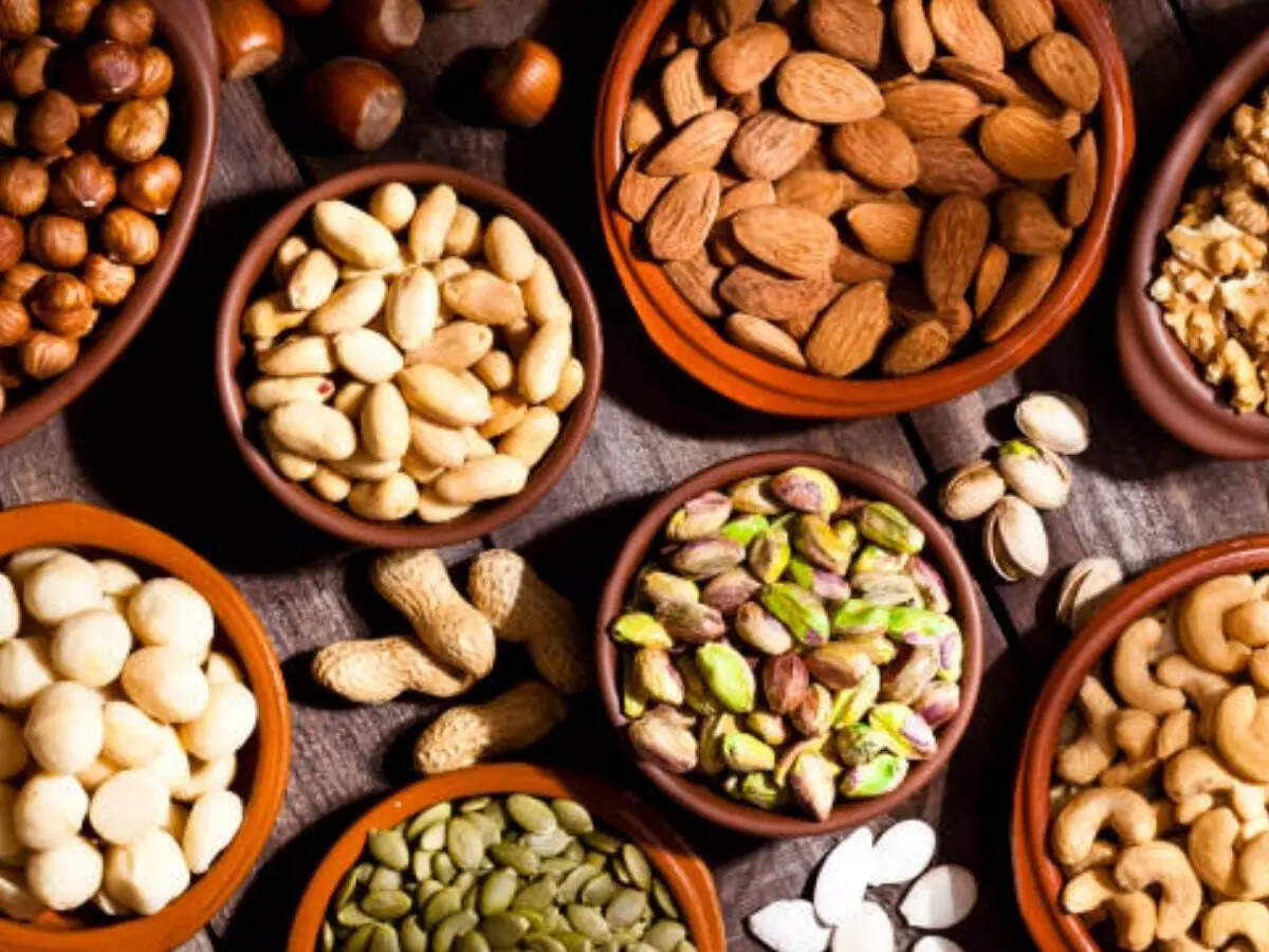 raw food diet: Raw food: पकाने-भूनने से नहीं, इस 5 वेजिटेरियन फूड को कच्चा  खाने से मिलते हैं स्वस्थ्य लाभ; नहीं रहता इन बीमारियों का डर - Navbharat  Times