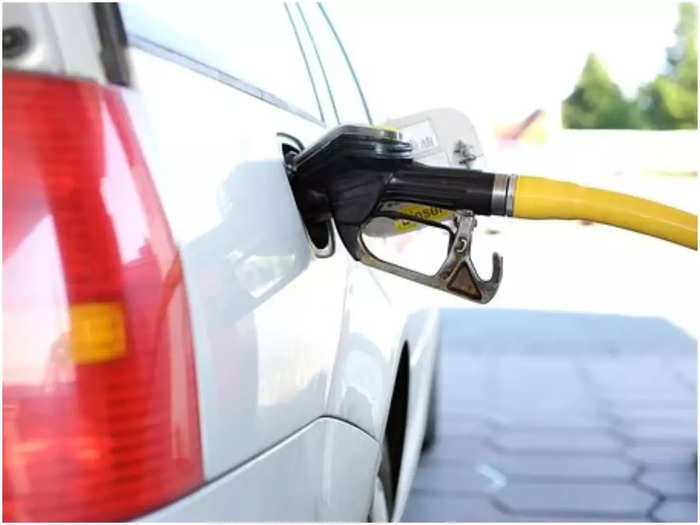 Over 100 families in Ajman get free fuel