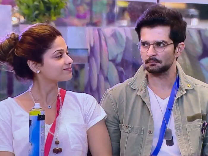 Raqesh Bapat: BBOTT: रिद्धि डोगरा से तलाक के बाद टूट गए थे राकेश बापट, शमिता के सामने छलका दर्द - bigg boss ott raqesh bapat opens up on ending marriage with ridhi