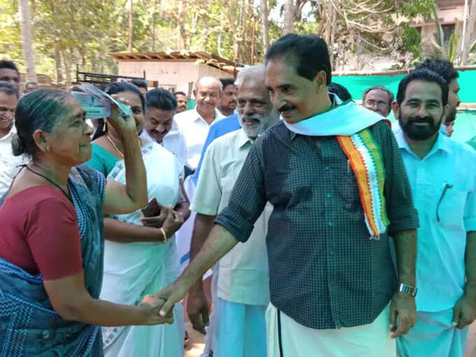 'I do not disagree with Pinarayi, I see the Paranari phrase as political'; NK Premachandran says no one can say what tomorrow will bring malayalam.samayam.com