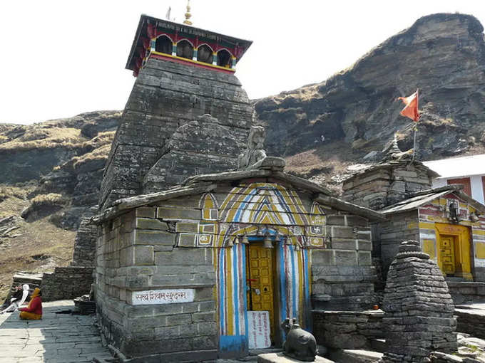 या मंदिराबद्दल मानले जाते की..