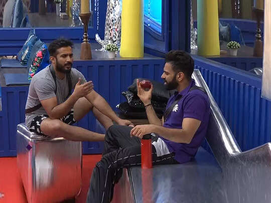 bigg boss 5 second week: Bigg Boss 5 Telugu - Singer Sriram: బిగ్‌బాస్  ఇచ్చే ప్రైజ్ మనీ అక్క‌ర్లేదన్న శ్రీరామ్‌.. నాతో మైండ్ గేమ్‌లొద్దంటూ యాంక‌ర్  ర‌వికి వార్నింగ్‌ ...