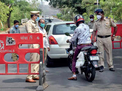 शेख की गिरफ्तारी से मुंबई में हाई अलर्ट, सार्वजनिक स्थानों, रेलवे स्टेशनों, बस अड्डों एवं चौपटियों की सुरक्षा-व्यवस्था हुई सख्त 