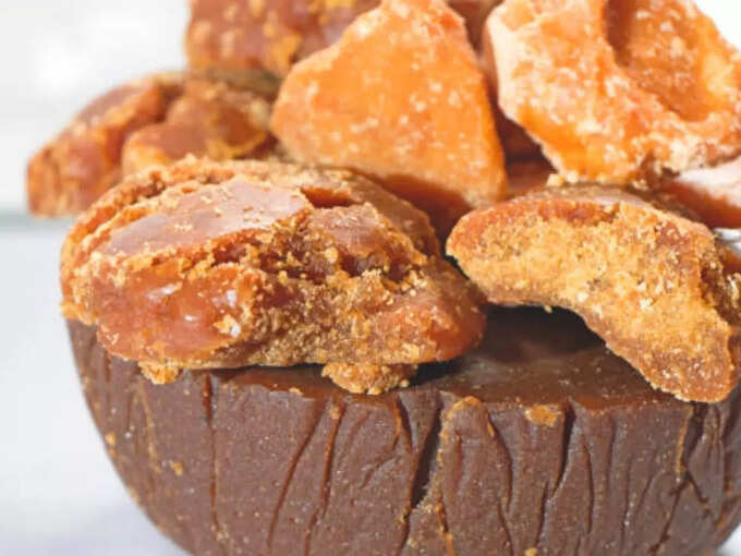 khajoor ka gud ke fayde: palm jaggery is effective against anaemia as per dietitian and know health benefits of khajoor gur - Palm Jaggery: à¤à¤¨à¥à¤¨à¤¾ हॠनहà¥à¤ ताड़ à¤à¤¾ à¤à¥à¤¡à¤¼ à¤à¥ हà¥