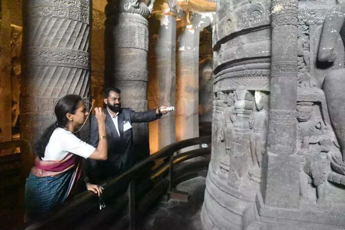 mp supriya sule in caves mp supriya sule in caves