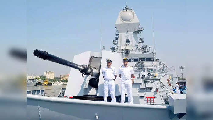 Indian Navy Recruitment 2021: भारतीय नौदलात नोकरीची संधी; विविध पदांवर भरती