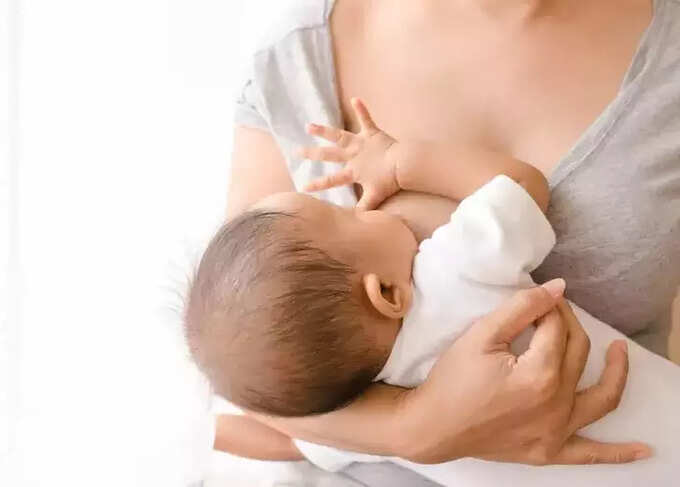 sleeping tips for infants in tamil: பிறந்த குழந்தை முதல் மூன்று மாதம் வரை எப்போது அதிக நேரம் தூங்குவார்கள், பகலிலா அல்லது இரவிலா? 10 samayam tamil Tamil News Spot
