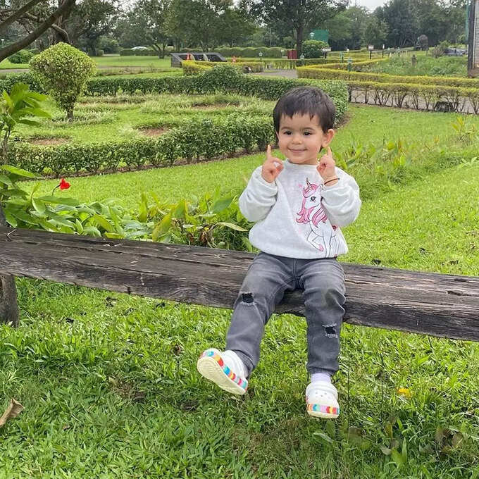 anayra sharma4 anayra sharma4