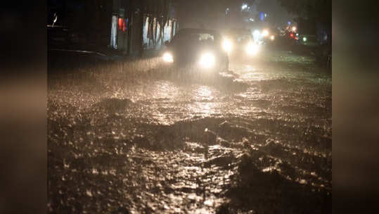 Pune Rain Update : पुण्यात पावसाचा धुमाकूळ: काही भागात विद्युत पुरवठा खंडित; नागरिकांची तारांबळ