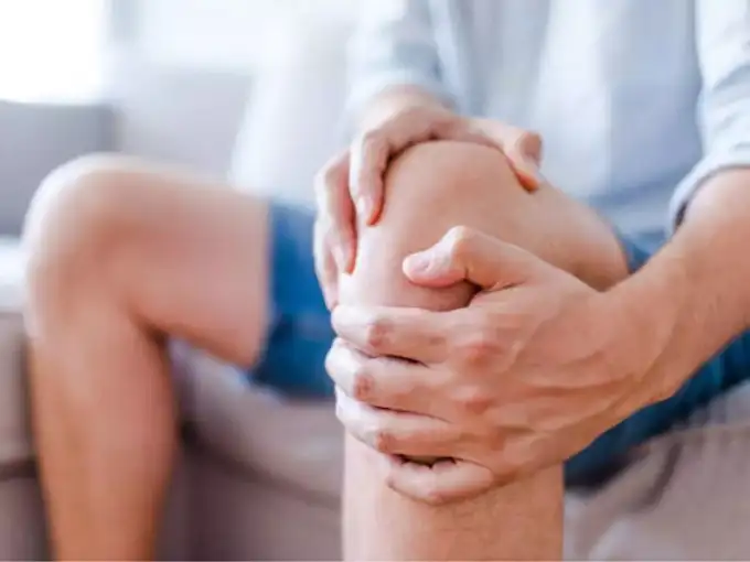 ये 4 बुरी आदतें बना सकती हैं आपको गठिया का मरीज, आज से ही हो जाएं सतर्क