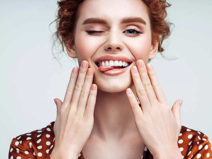Glycerin For Oily Skin : எண்ணெய் வழியிற முகத்தையும் மென்மையாக்க உதவும் கிளிசரின்? 5 samayam tamil Tamil News Spot
