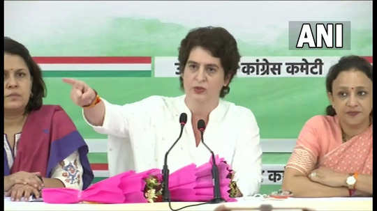 priyanka gandhi vadra : 'उत्तर प्रदेश निवडणुकीत काँग्रेस ४० टक्के महिलांना उमेदवारी देणार', प्रियांका गांधींची मोठी घोषणा