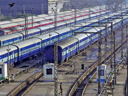Festival Special Trains: दिवाली और छठ पर ट्रेन में सीटों की नहीं होगी किल्लत, रेलवे चला रही 110 फेस्टिवल स्पेशल ट्रेन; बढ़ाए डिब्बे 