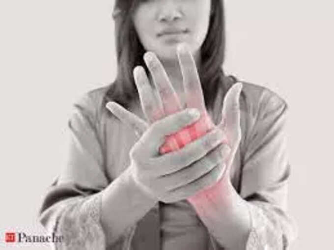 silent heart attack symptoms: இதெல்லாம்கூட மாரடைப்போட அறிகுறிதானாம்... கவனமா இருங்க... 6 samayam tamil Tamil News Spot