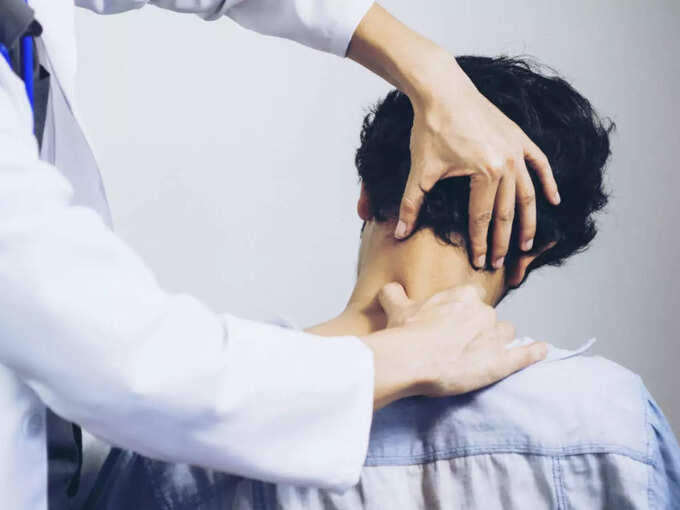 silent heart attack symptoms: இதெல்லாம்கூட மாரடைப்போட அறிகுறிதானாம்... கவனமா இருங்க... 5 samayam tamil Tamil News Spot