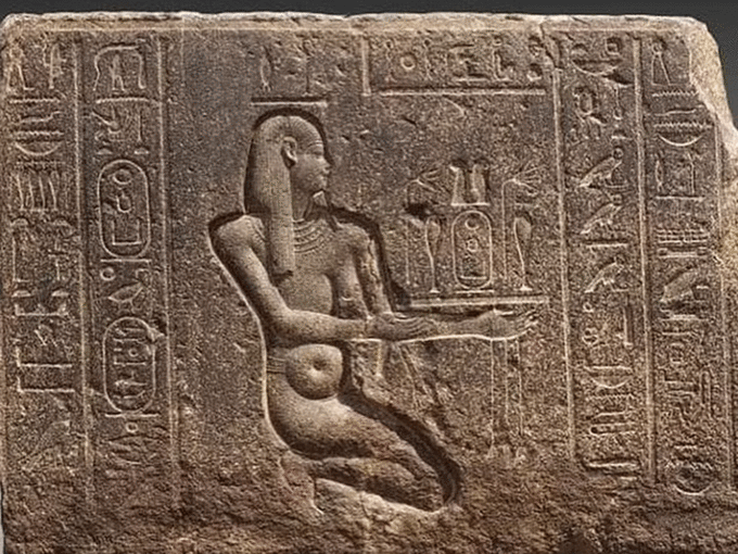 Hieroglyphs described in the blocks