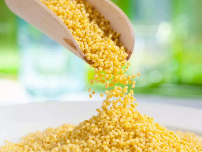 millets reduce blood sugar: millet benefits: சர்க்கரை நோயாளிகள் எந்தெந்த சிறுதானியங்களை சாப்பிடலாம்? எதை குறைவாக சாப்பிட வேண்டும்... 5 samayam tamil Tamil News Spot