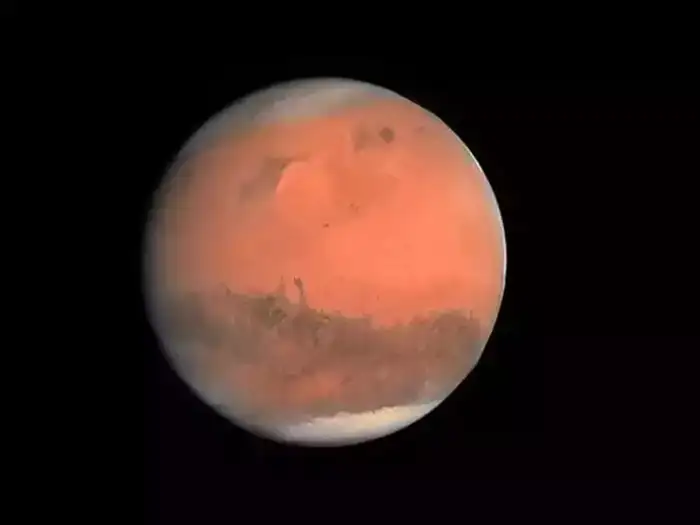 Mars 01